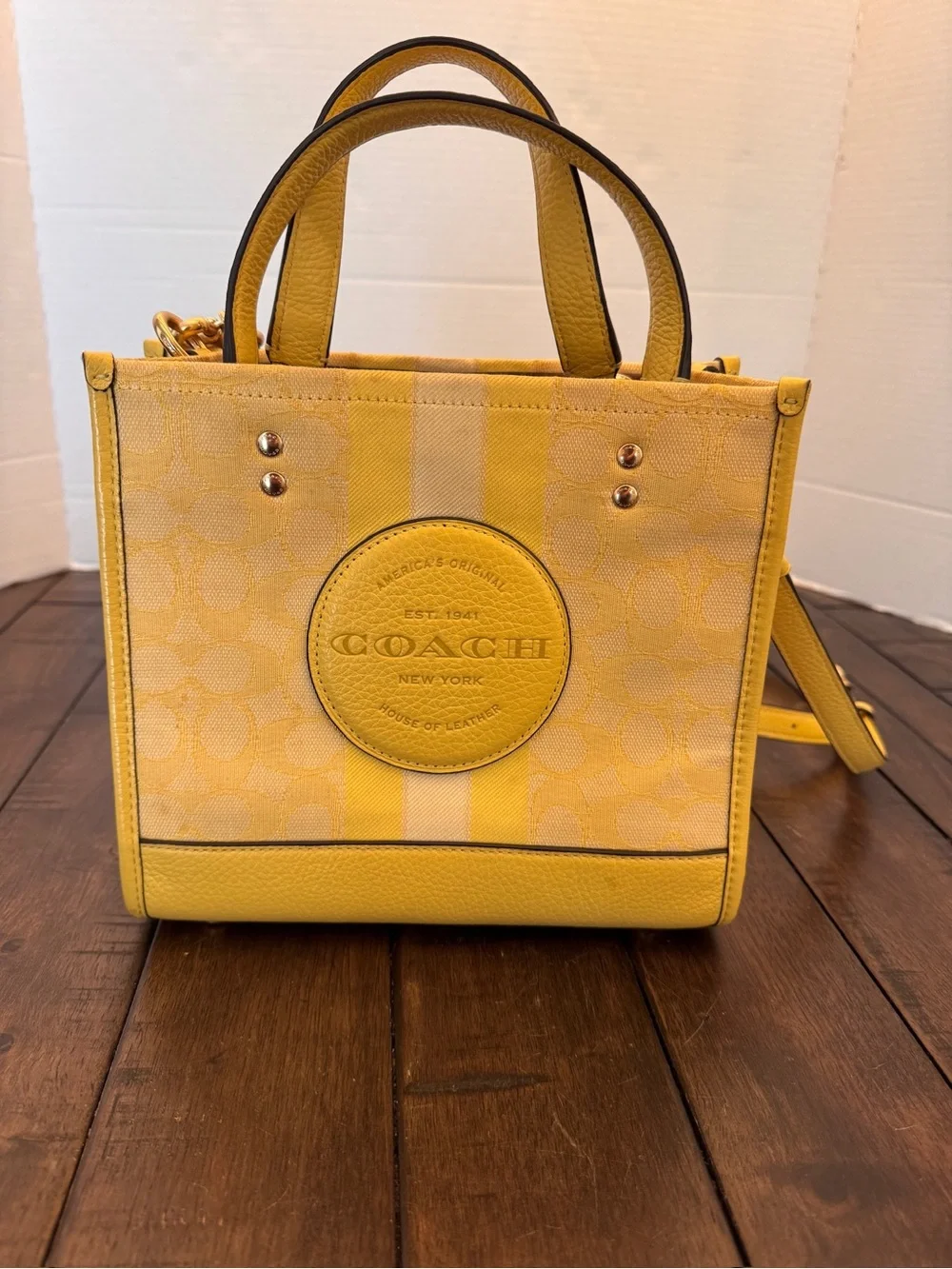 Coach Dempsey Tote 22” Signature C Jacquard Yellow Double Handle Shoulder Purse - Picture 1 of 15